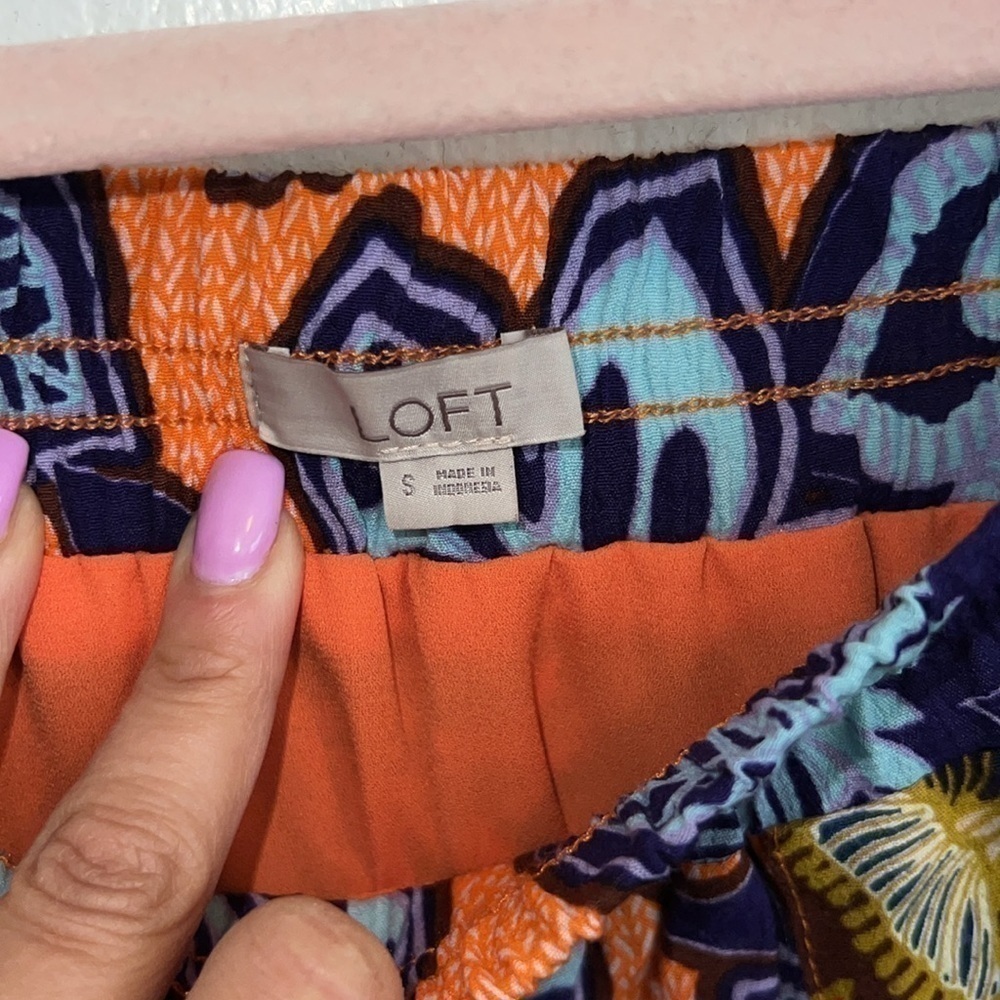Loft beautiful tropical mini skirt - size small - Picture 4 of 7